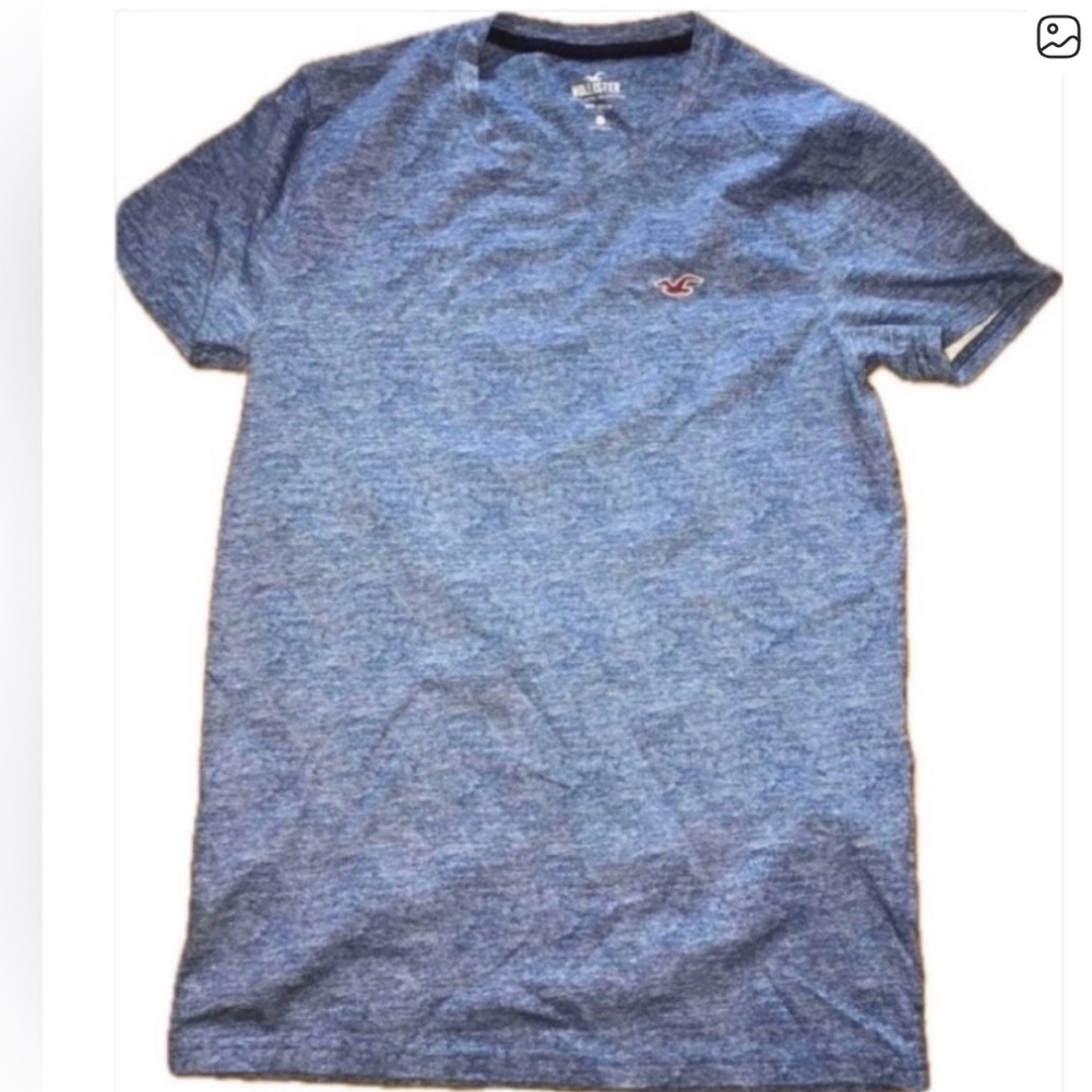 Hollister short sleeved t-shirt Men’s -Size XS-striped blue white